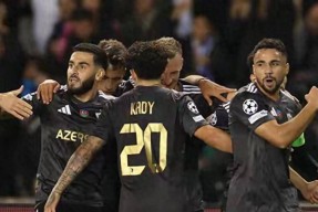 中欧平台 -赛地聚焦——欧联赛后热度飙升，阿贾克斯绝杀压哨，管理层满意，赛程密集仍需轮换的简单介绍