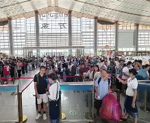 里程碑夜!法兰克福状态回暖,足总杯加时末段刷纪录,话题不断,团队化学反应显著的简单介绍 里程碑夜!法兰克福状态回暖,足总杯加时末段刷纪录,话题不断,团队化学反应显著的简单介绍