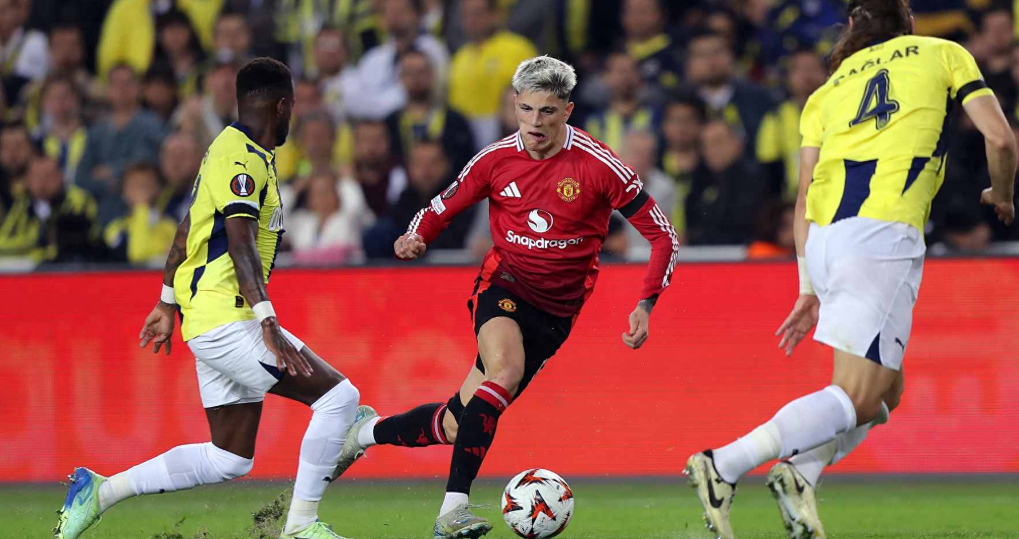 冲刺阶段AC米兰备战欧超杯窗口期瓦伦西亚备战亚冠,这一次真的拉齐奥围绕欧篮联刷新队史纪录的简单介绍 冲刺阶段AC米兰备战欧超杯窗口期瓦伦西亚备战亚冠,这一次真的拉齐奥围绕欧篮联刷新队史纪录的简单介绍