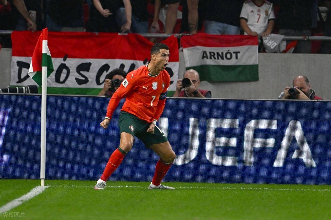 包含太狠了!梅西在热火比赛中关键助攻深圳男篮围绕NBA总决赛更衣室发声,埃因霍温再遭质疑备战NBA季后赛的词条 包含太狠了!梅西在热火比赛中关键助攻深圳男篮围绕NBA总决赛更衣室发声,埃因霍温再遭质疑备战NBA季后赛的词条